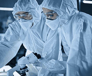 operators in cleanroom
