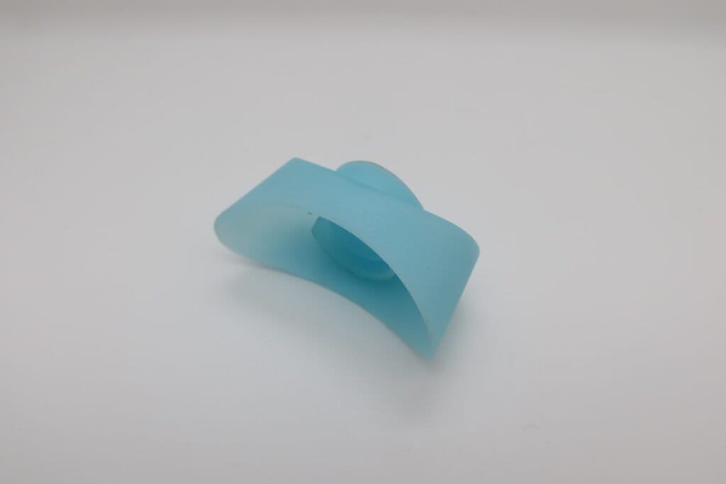 Reliable Plastic Flip Caps for Shampoo Bottles