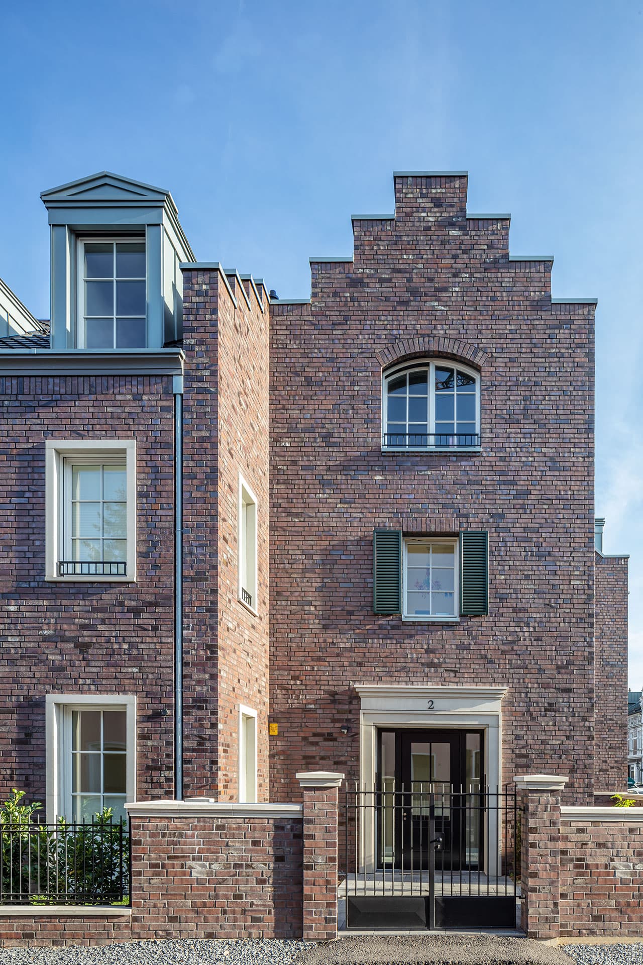 Duesseldorf-Niederkassel Heinsbergstrasse Eingang