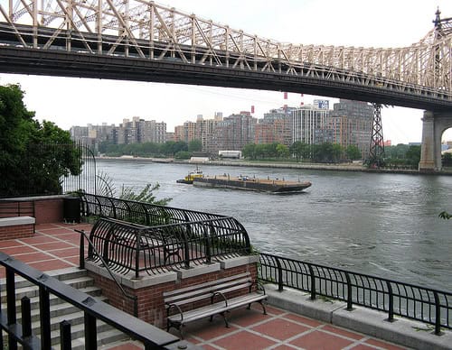 Riverview Terrace - Nueva York de película