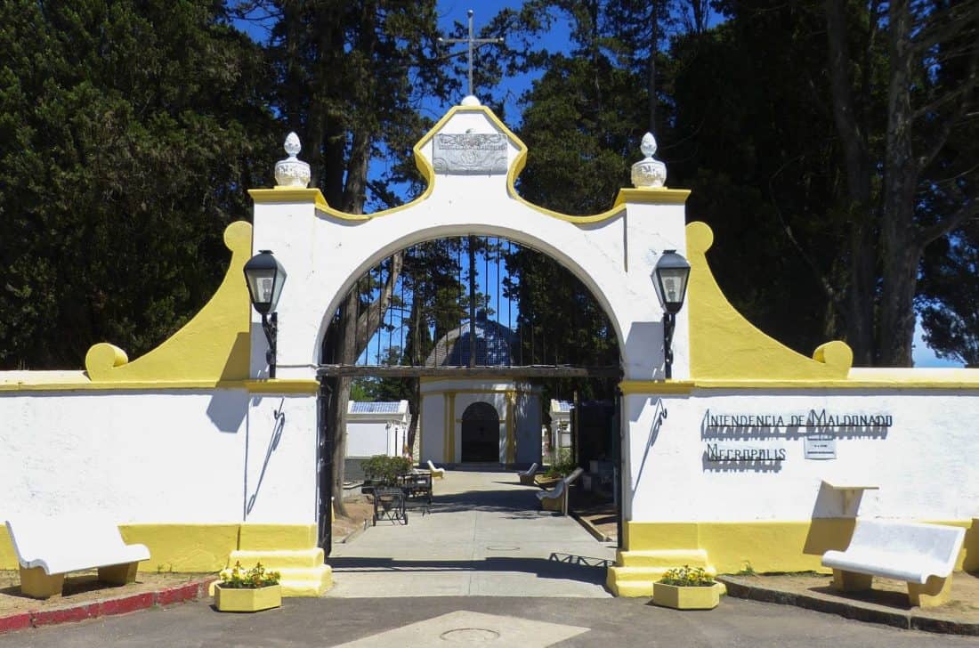 Cementerios del departamento tendrán horario especial este jueves 2 de noviembre