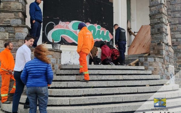 Intervención en ex Cine Lido por ocupación irregular en Punta del Este