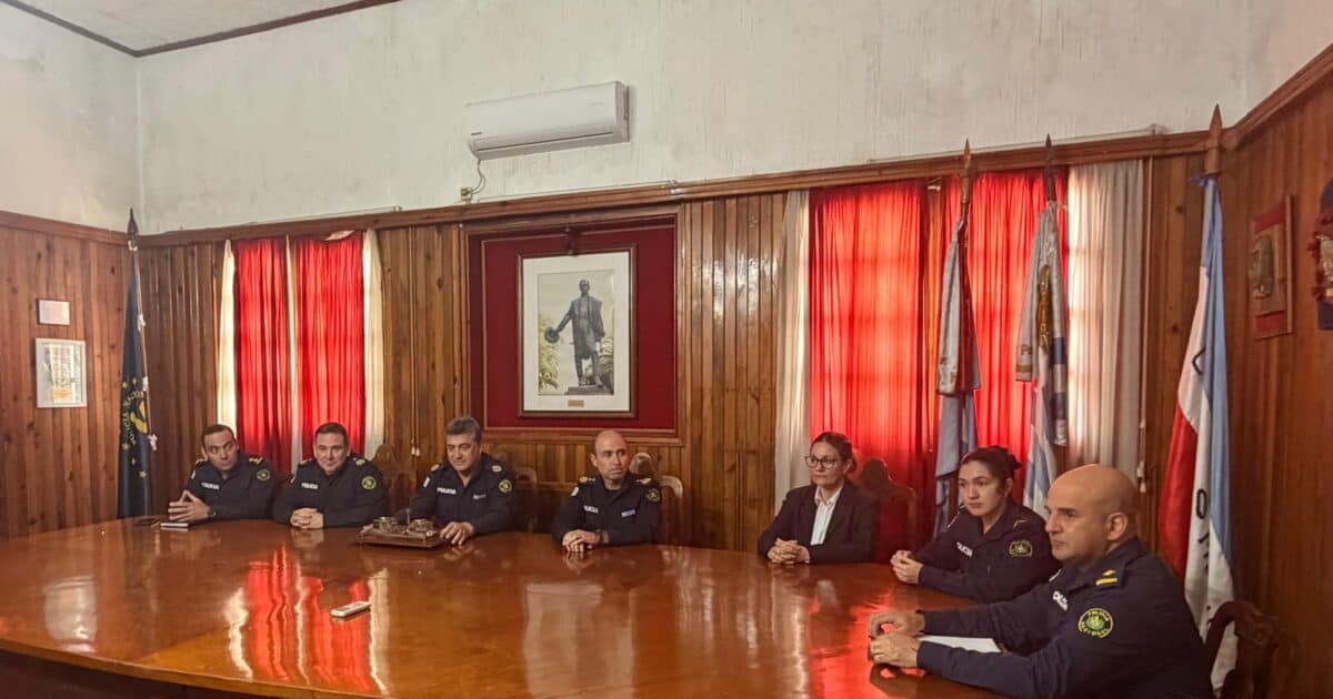 Río Negro y Colonia detallan nuevo ingreso policial y la Operación Golfo