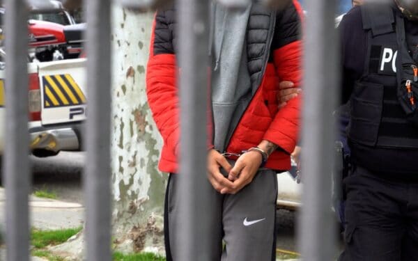 Hurto de cableado en Maldonado: condenas y detenciones policiales
