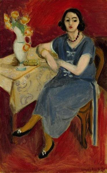 How to Mix Colors with Confidence 15 woman-in-blue-at-a-table-red-background-1923.jpg!Large