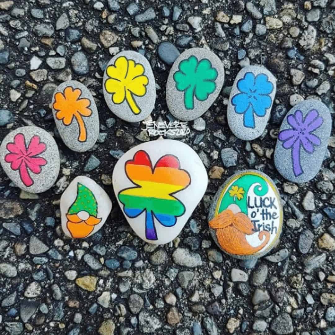 50+ Easy spring Crafts - Painted Rock Ideas To Inspire You 4 shamrock painted rocks
