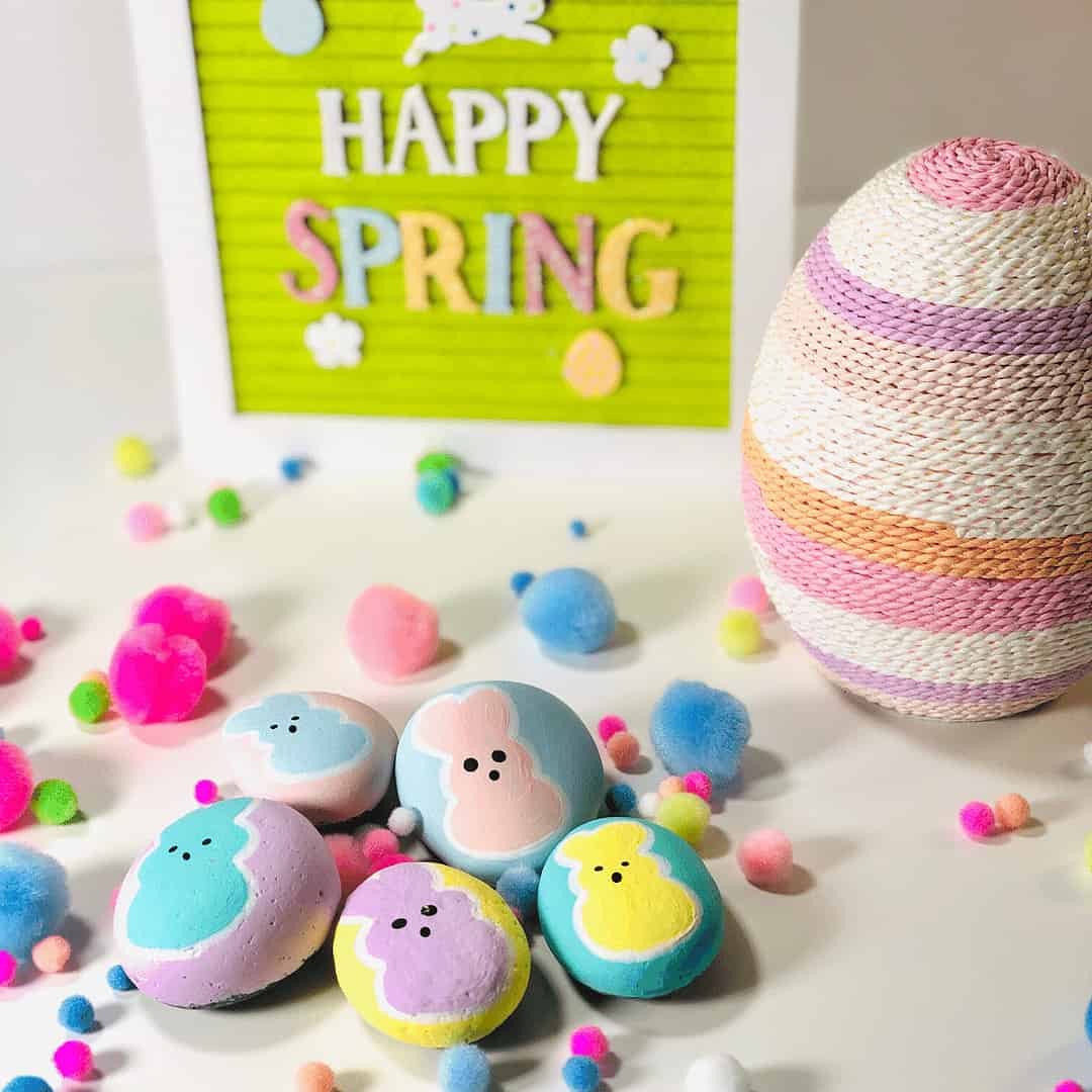 50+ Easy spring Crafts - Painted Rock Ideas To Inspire You 22 peeps bunny painted rocks