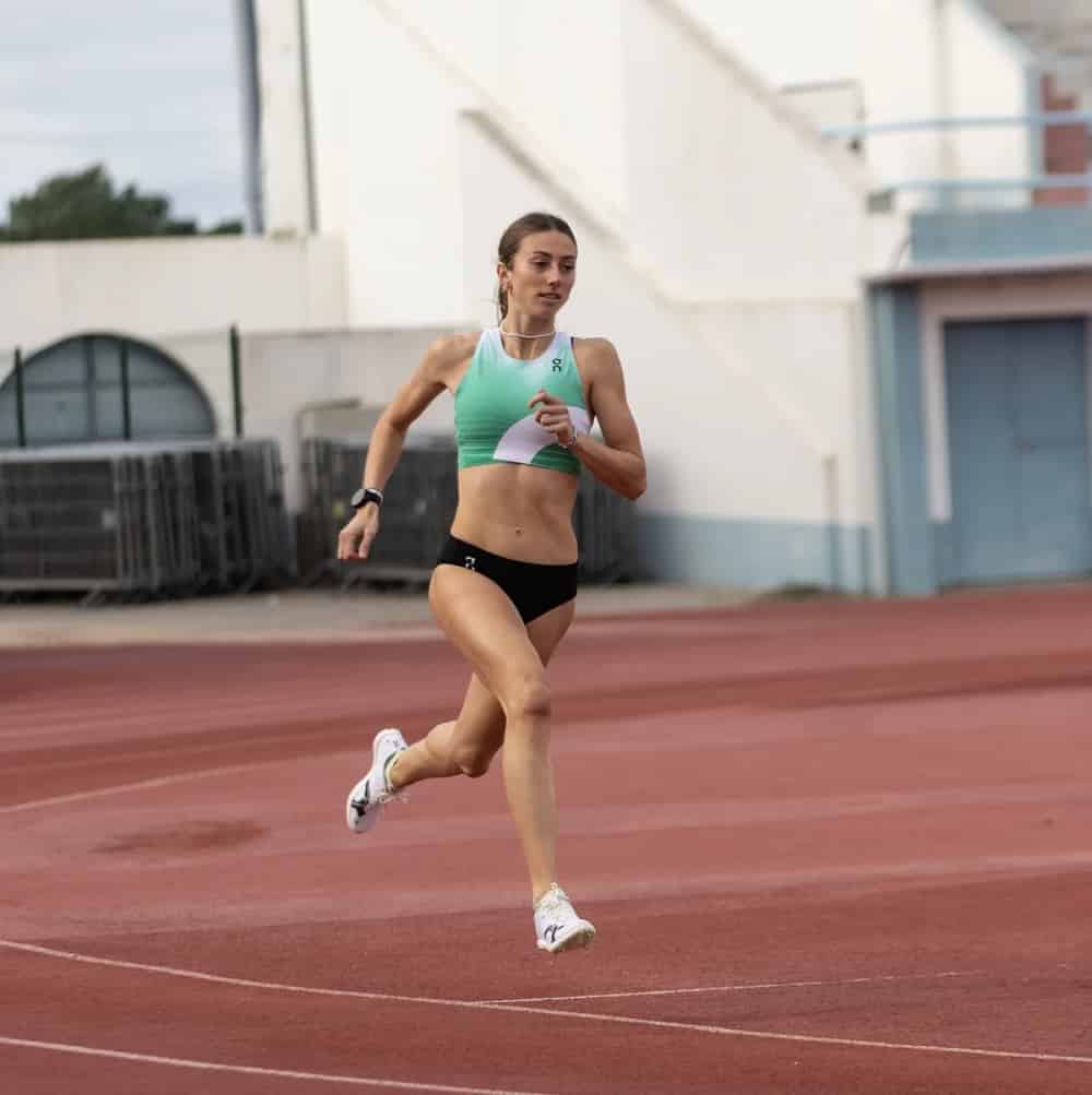 Charlotte Pizzo training in Monte Gorde, Portugal ©On