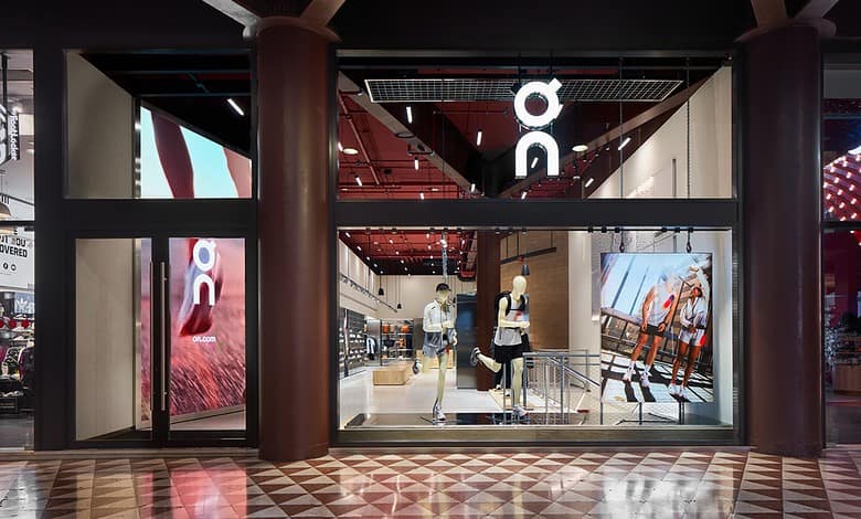On announces the opening of its first flagship store in Italy Corso Vittorio Emanuele II
