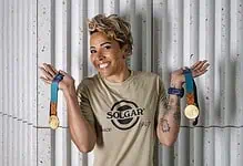 Dame Kelly Holmes joins the Solgar Pacers to help thousands get over the finish line at the AJ Bell Great North Run