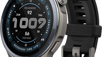 Modern GPS running smartwatch with advanced fitness tracking, heart rate monitor, VO2 max, recovery time, and training load features for athletes and running enthusiasts.