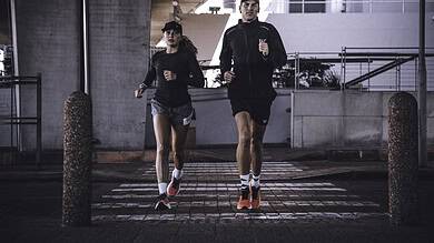 '25FW_Kairos-3_EU_Y2512-2824_Y2562-1412_Male-Female_098.