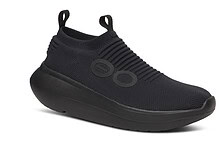 Black athletic running shoe with slip-on design and cushioned sole, ideal for running and sports activities.