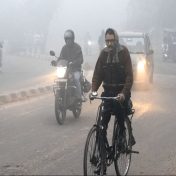 दिल्लीत प्रदूषणावर कडक पावले