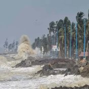 सहा राज्यांत अतिमुसळधार पाऊस