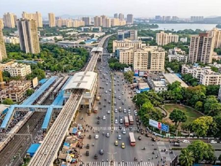 पुनर्विकास प्रकल्पासाठी झाडांची लागवड