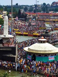 एआय कॅमेऱ्यांनी गर्दीवर नियंत्रण