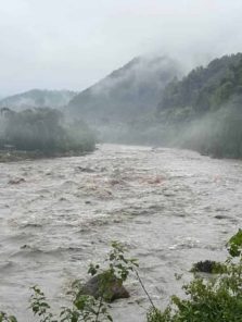 नेपाळमध्ये पुन्हा नदीला पूर