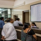 दरपत्रक लावणे बंधनकारक