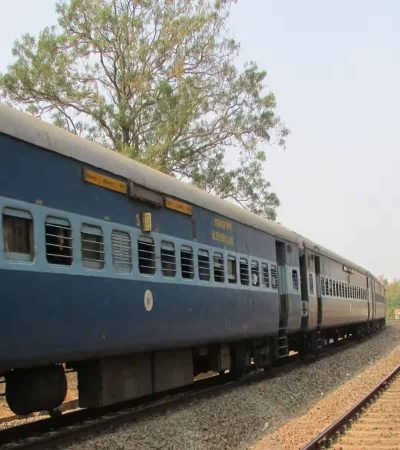 दिल्लीला जाणाऱ्या अनेक गाड्या रद्द