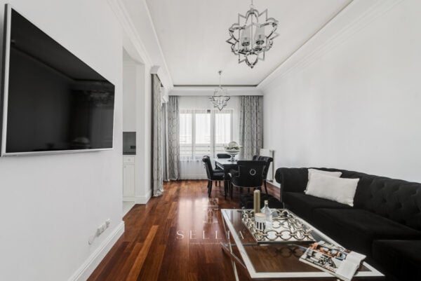 Elegancki Apartament z Tarasem | Muranów
