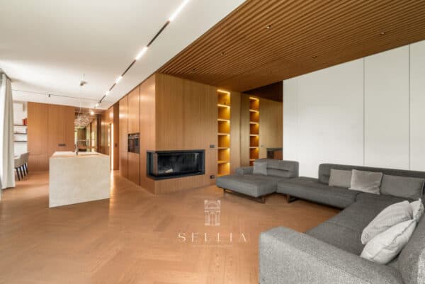 Luksusowy apartament z ogrodem
