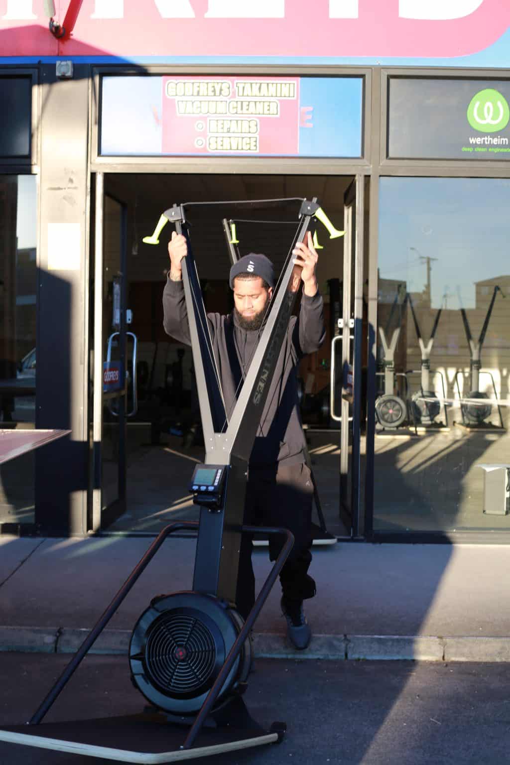 commercial delivery service
