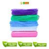 ผ้าพันแผลยืดหยุ่นหลายสีในชุดเดียวกัน เหมาะสำหรับการดูแลบาดแผลและการรักษาทางการแพทย์.