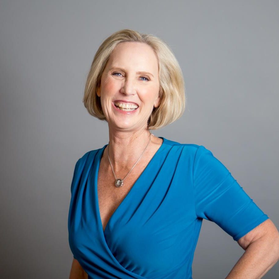 Juliet Clark: Building Expert Platforms For Non-Fiction Authors, Coaches, and Speakers
