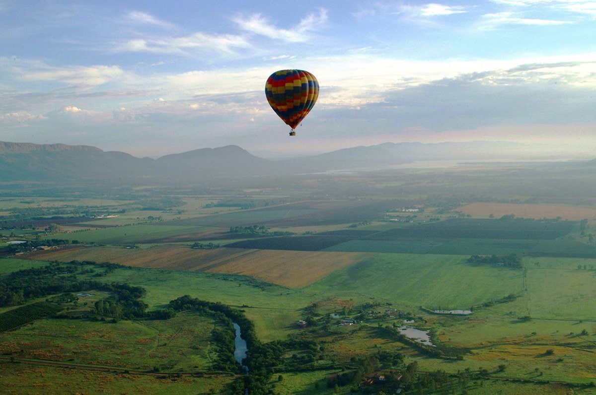 HOT AIR BALLOONING - MAGALIES RIVER VALLEY JOHANNESBURG