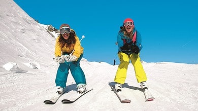 Action Outdoors Young persons holidays (2) (1)