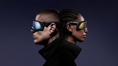 Oakley’s first hybrid goggle sunglasses Flex Scape