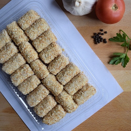 Croquetes de pernil en un envàs de plàstic