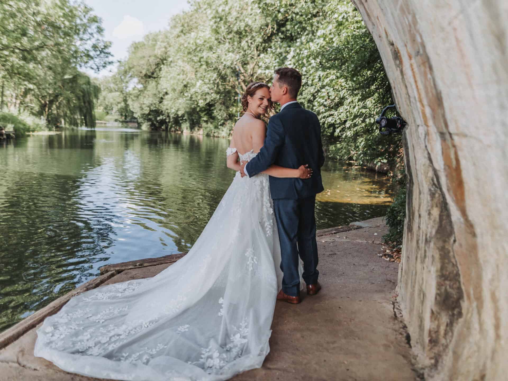 wedding photography packages at Haycock Manor in Cambridgeshire