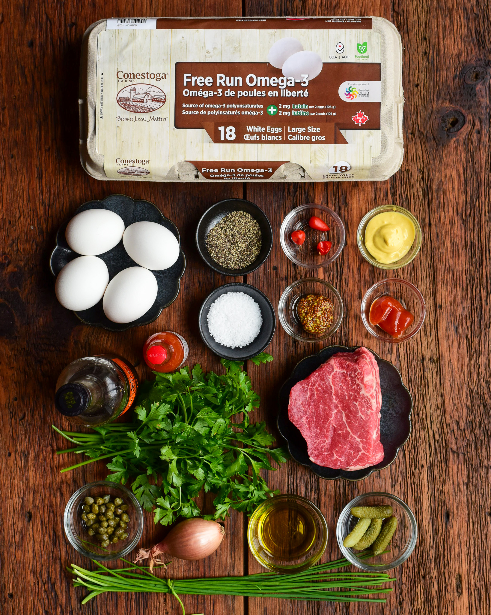 Ingredients for steak tartare.
