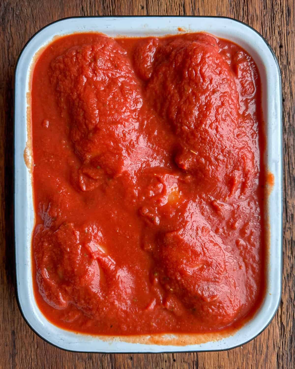 Drizzle any remaining sauce over the tops of the chicken.