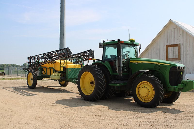 Deere_Shot-800