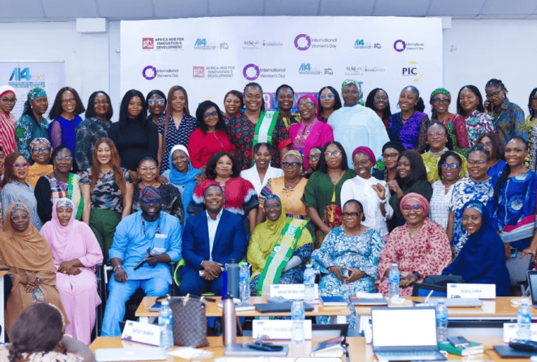 FG and Tech Experts Train Over 200 Women in AI in Abuja