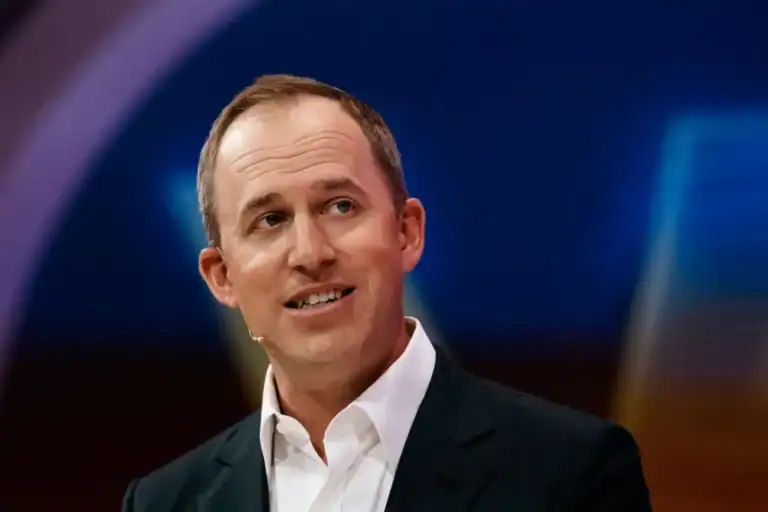 Sierra raises $950M as enterprise AI race intensifies