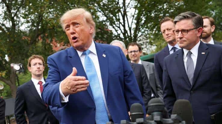 Trump Orders US Agencies to Replace ‘AI’ With ‘Super Intelligence’