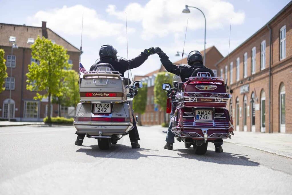 2 på motorcykel