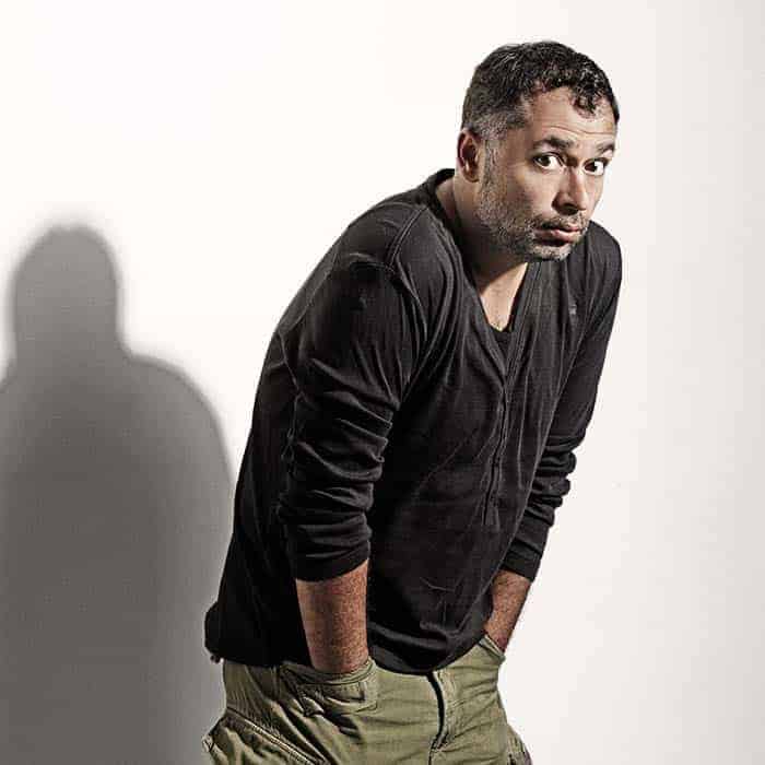 Portræt af komiker Omar Marzouk