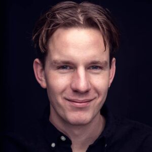 Portrætbillede af Simon Tang