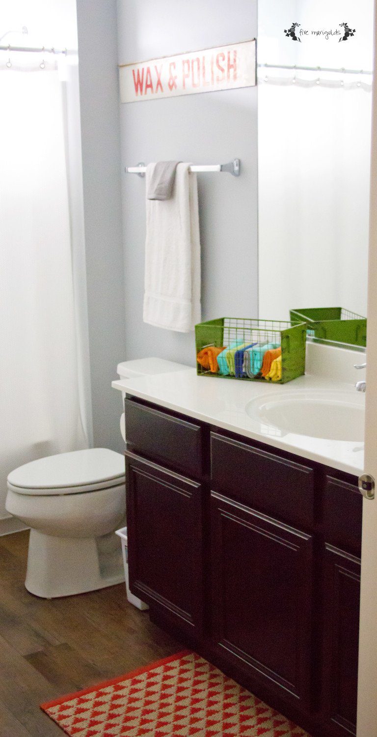 Vintage Star Wars Boy Bathroom | Five Marigolds