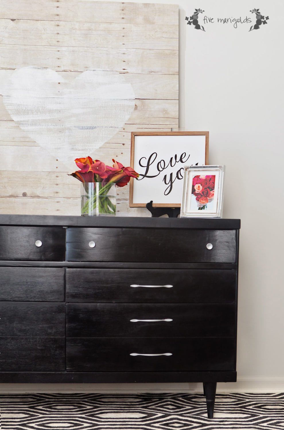 Valentine's Day Faux Pallet Barn Wood Sign | www.fivemarigolds.com