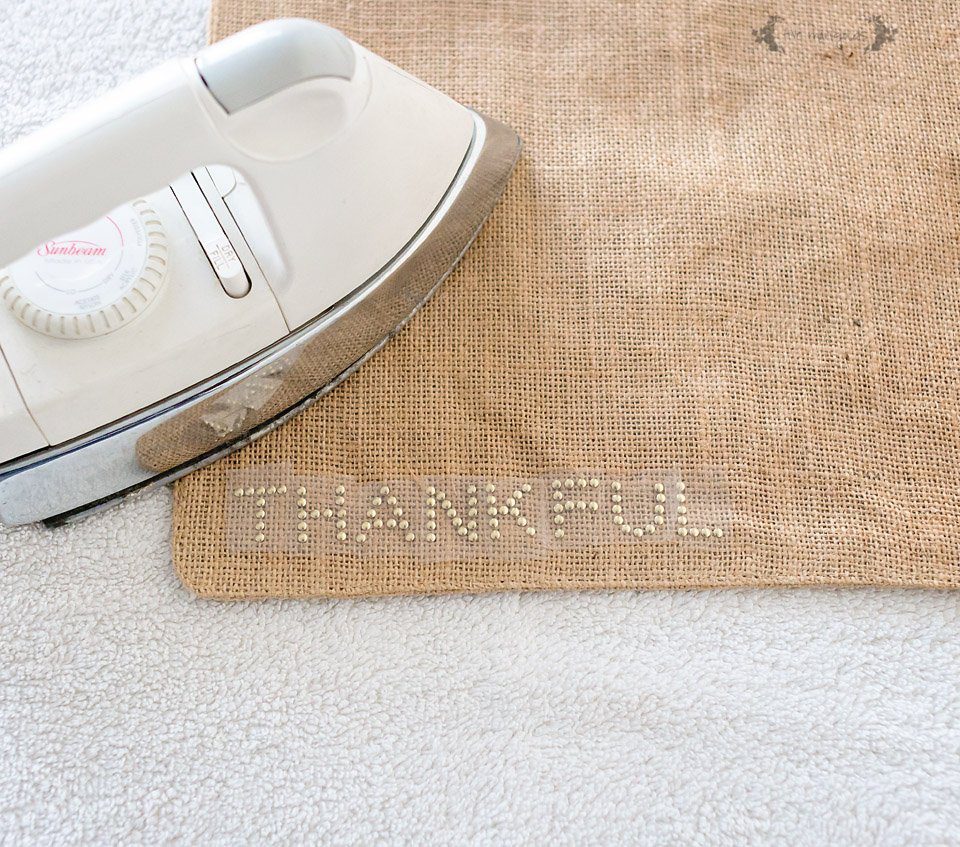 How to host the ultimate Thanksgiving with free printable favor tags | Five Marigolds