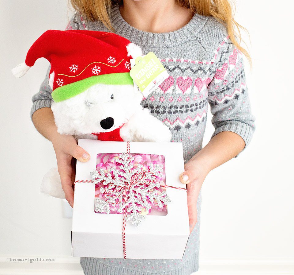 Great family gift idea: DIY cookie decorating kit. Include sugar cookies or gingerbread, frosting, and sprinkles. #MerryAndBright #ad