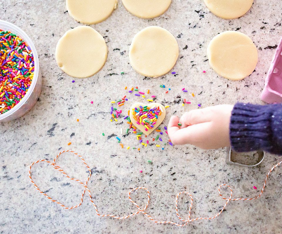 Great family gift idea: DIY cookie decorating kit. Include sugar cookies or gingerbread, frosting, and sprinkles. #MerryAndBright #ad