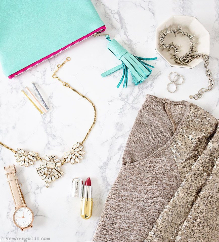 Make a no sew emergency kit in just 15 minutes! Beautiful leather clutch with tassel #ad #MoreMomentsWithExcedrin