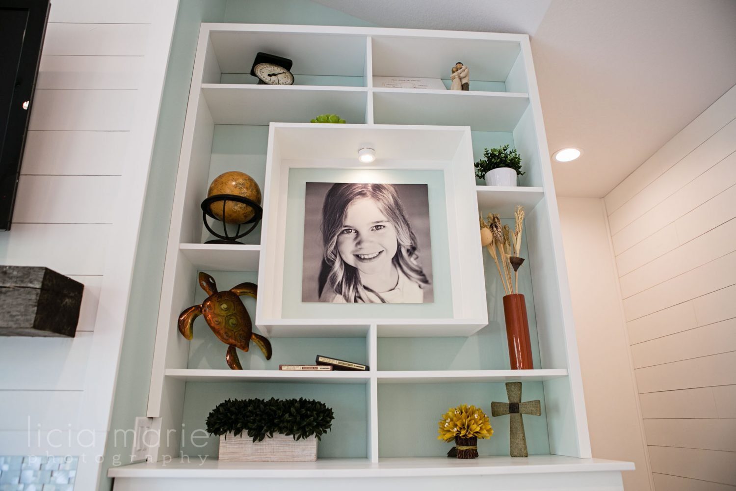 Our DIY Fixer Upper Story: Building our Dram Home While Getting Out of Consumer Debt | Five Marigolds